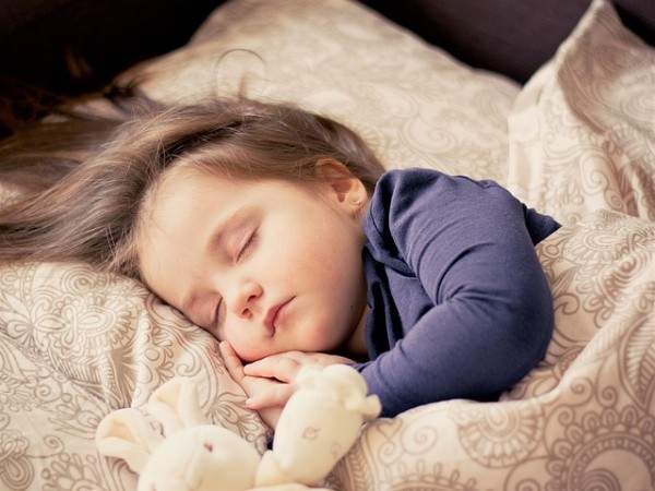 Tips to Get the Kids to Fall Asleep Faster, Tips to Get the Kids to Fall Asleep, How Kids can fall Asleep, Kids fall asleep